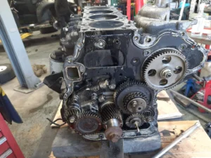 Mitsubishi diesel engine rebuild